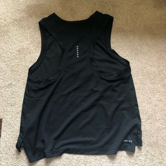 Dri- fit Nike running Tank - Picture 3 of 3